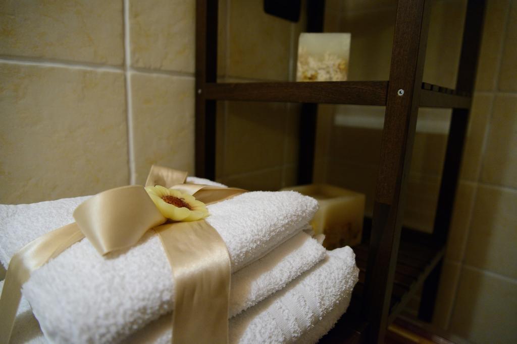 Montelepre Alla Corte Dei Ventimiglia מראה חיצוני תמונה